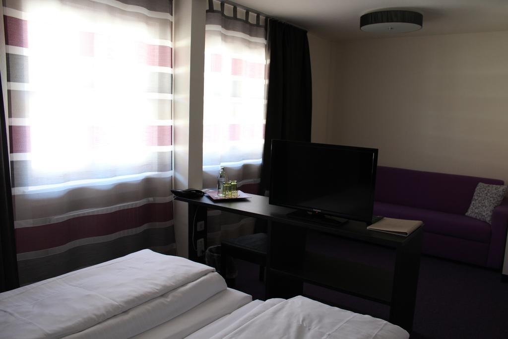 Amiga Hotel Muenchen Messe Luaran gambar
